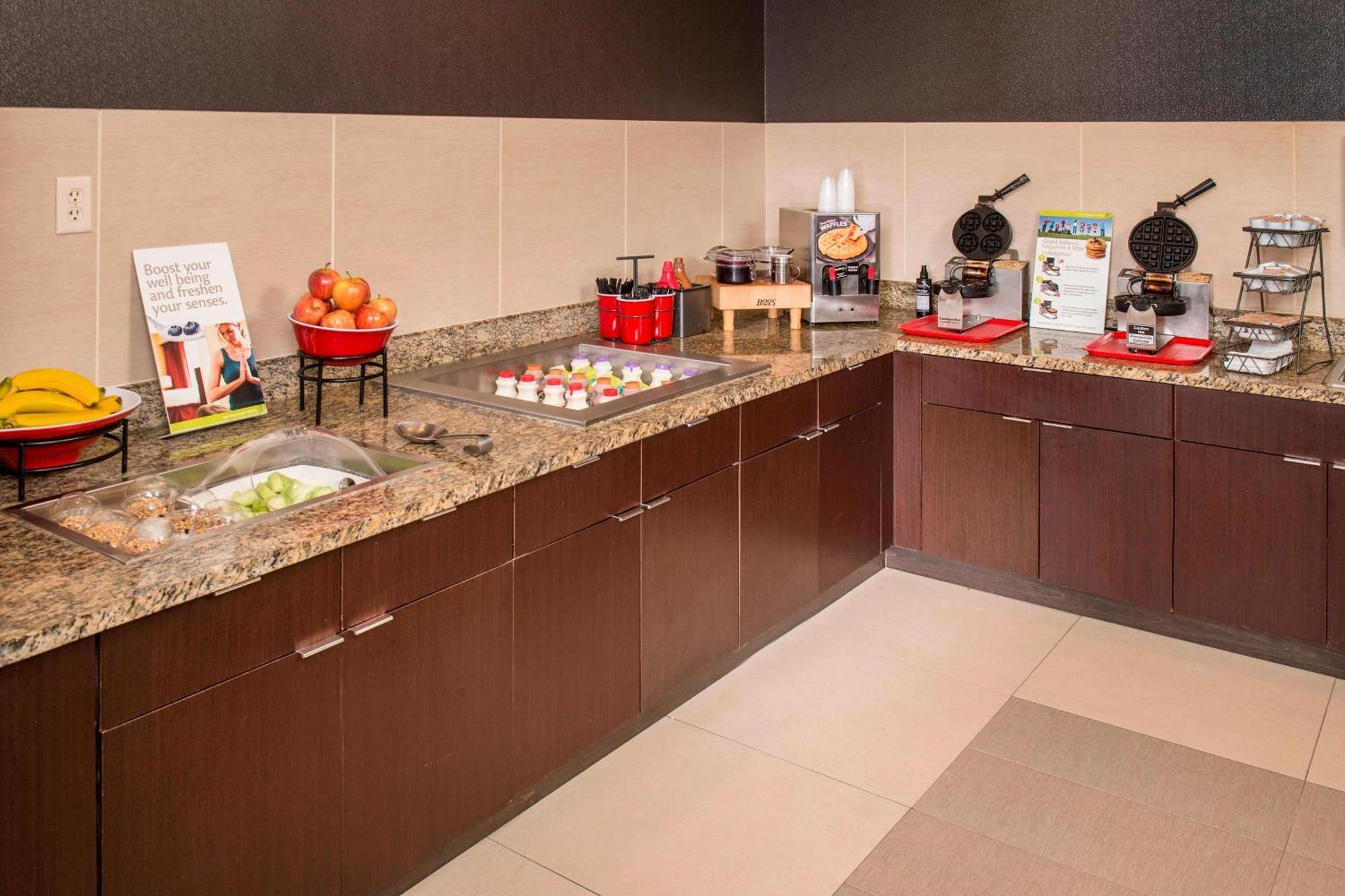 Residence Inn Frederick Luaran gambar