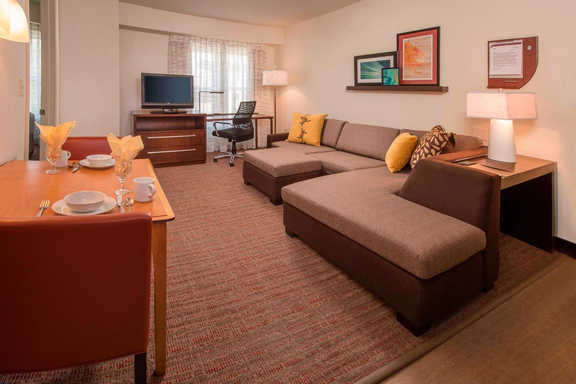 Residence Inn Frederick Luaran gambar