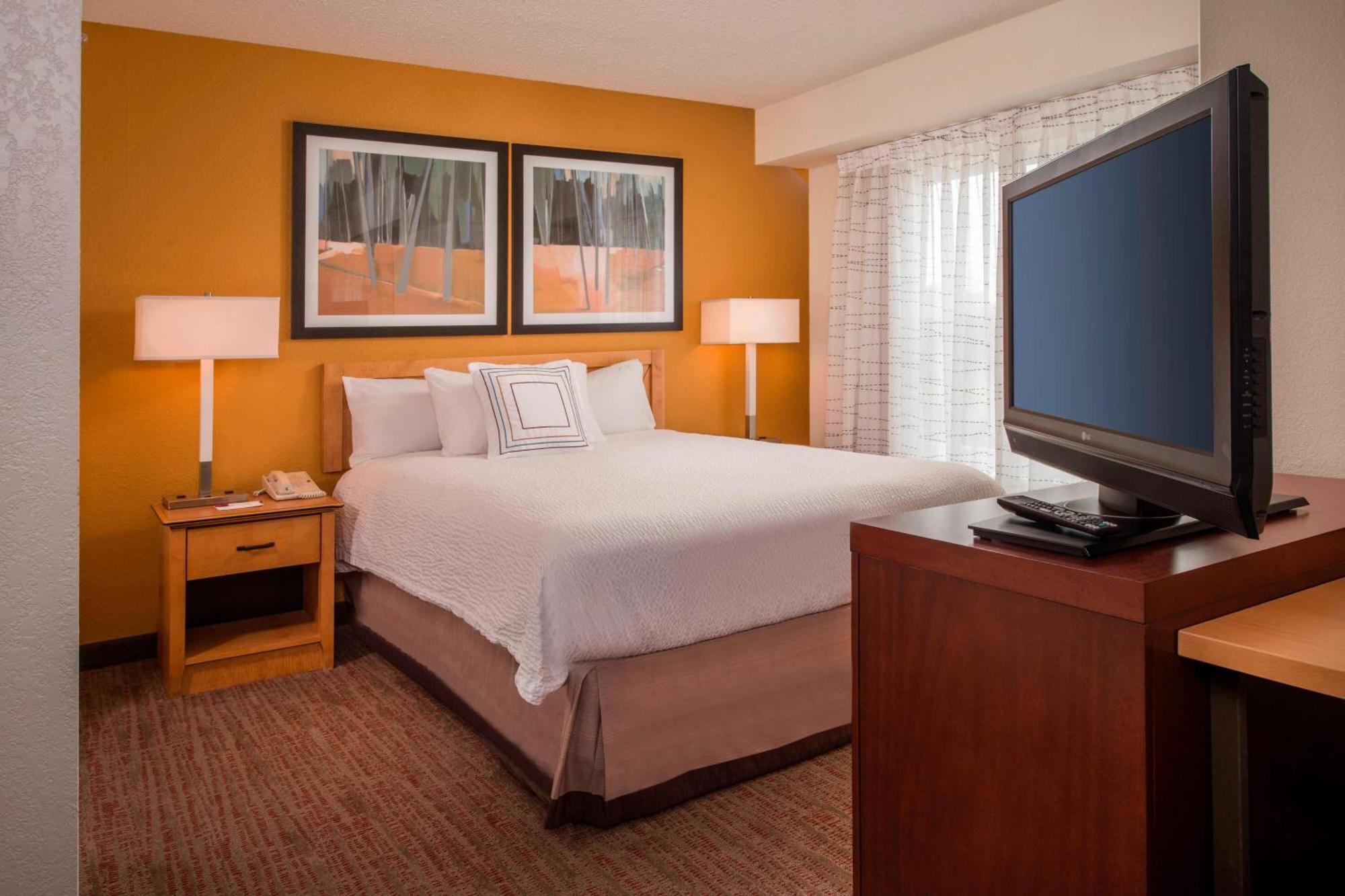 Residence Inn Frederick Luaran gambar