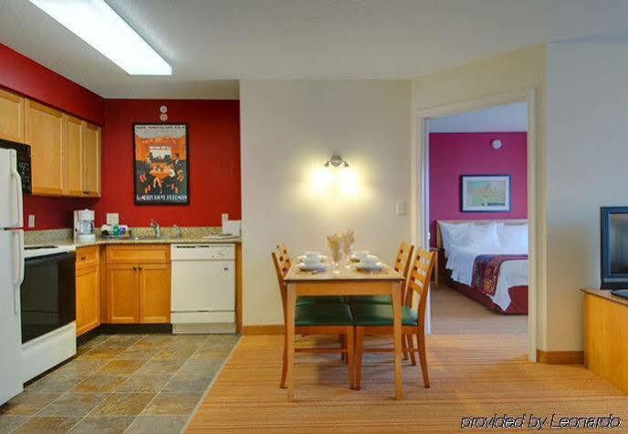 Residence Inn Frederick Luaran gambar